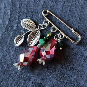Брошка "Дика шипшина" арт.39