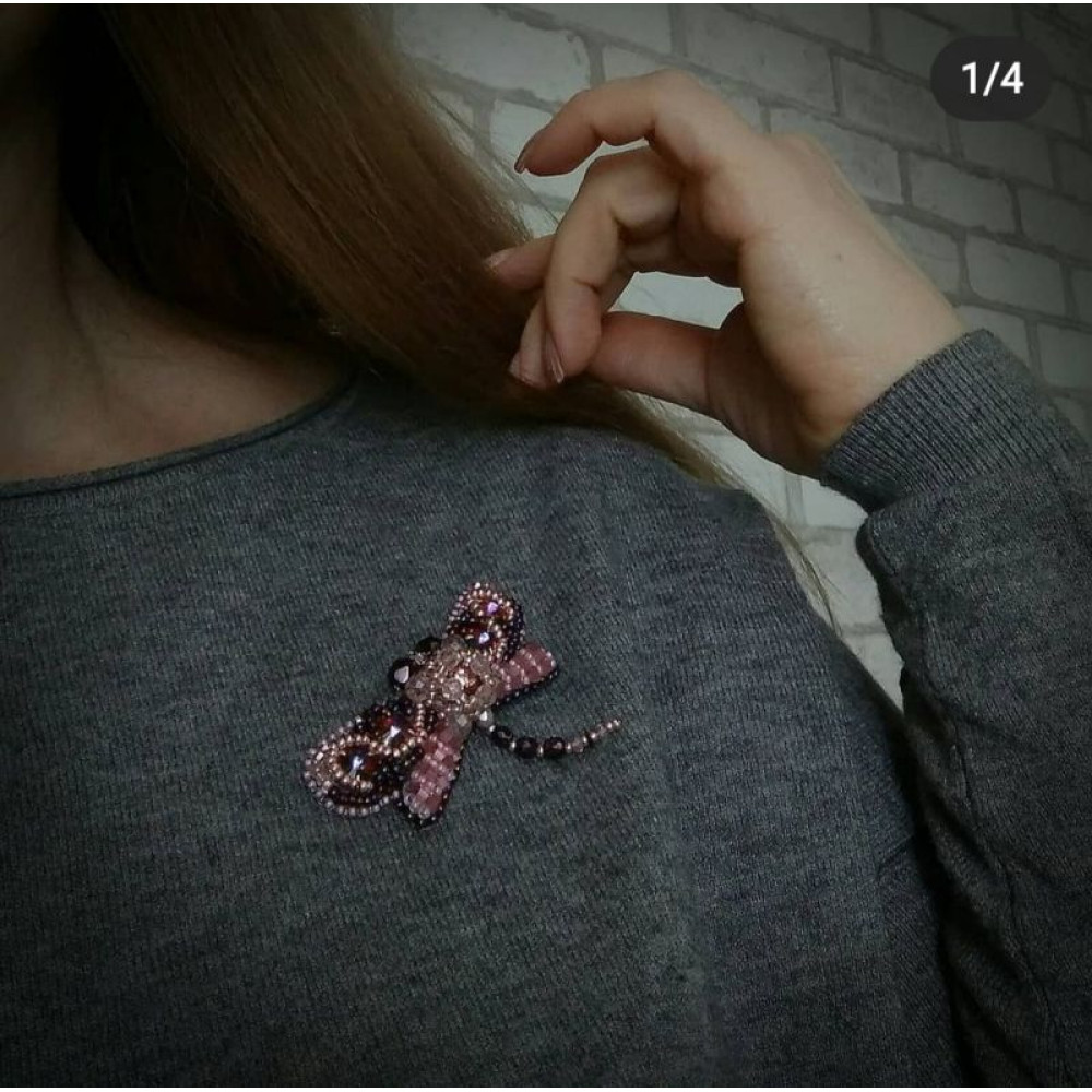 Брошка з бісеру та кристалів ,, Стрекоза`` арт.40