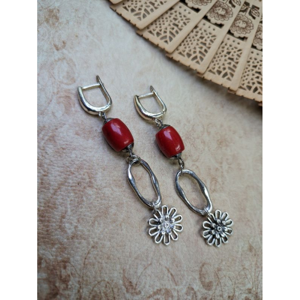 Сережки з коралом. Червоні сережки