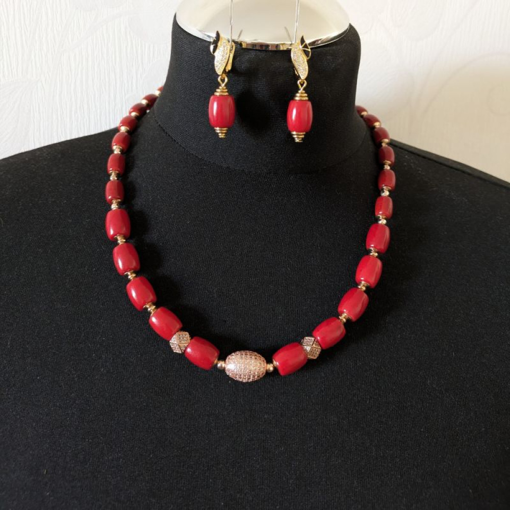 Сережки з коралів
