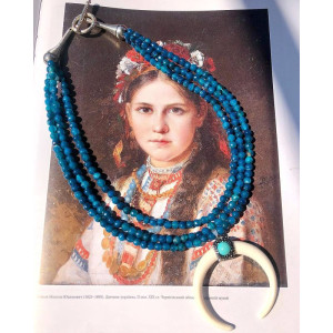Лунниця з блакитним гранованим агатом