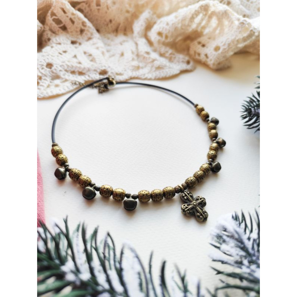 Чокер з шелестами та підвіскою Хрест 
