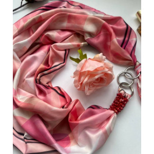 ерська хустка "Сонячне Монако" від бренда My Scarf, прикрашена натуральним каменем корал