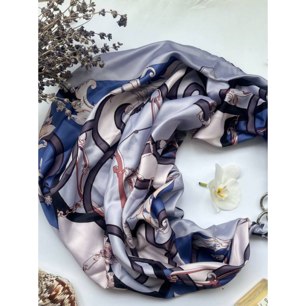 Дизайнерська хустка My Scarf "Сапфірове сяйво" 90 на 90 см прикрашена агатом