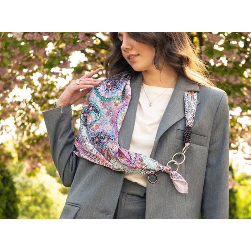 Дизайнерська хустка  від бренда My Scarf, подарунок жінці, прикрашений натуральним аметистом