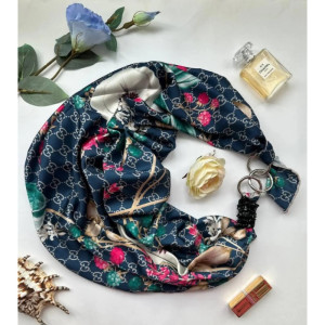 Дизайнерська шовкова хустка My Scarf "Французький шик" 90 на 90 см, оздоблена камінням агат
