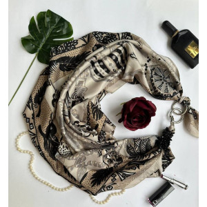Дизайнерська хустка "Осіння казка" від бренду My Scarf, прикрашена агатом