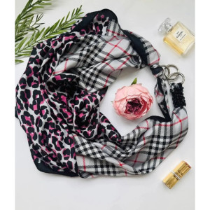 Дизайнерська шовкова хустка My Scarf "Багіра" 90 на 90 см, оздоблена камінням