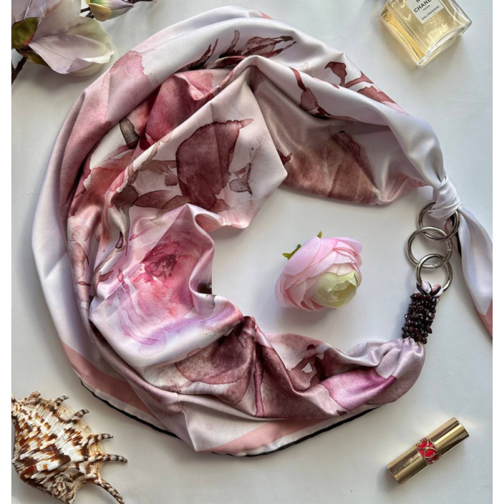 Дизайнерська шовкова хустка My Scarf "Рожева троянда" 90 на 90 см  з каменем гранат