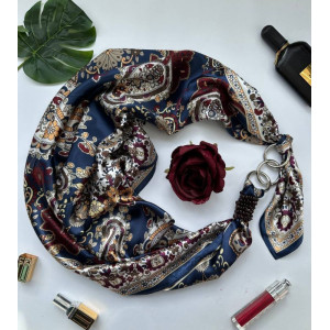 Дизайнерська хустка темно-синя "Сапфіровий блиск" від бренду My Scarf, прикрашена гранатом