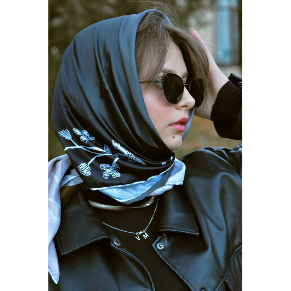 Дизайнерська шовкова хустка My Scarf "Бірюзовий риф" 90 на 90 см  з каменем амазоніт