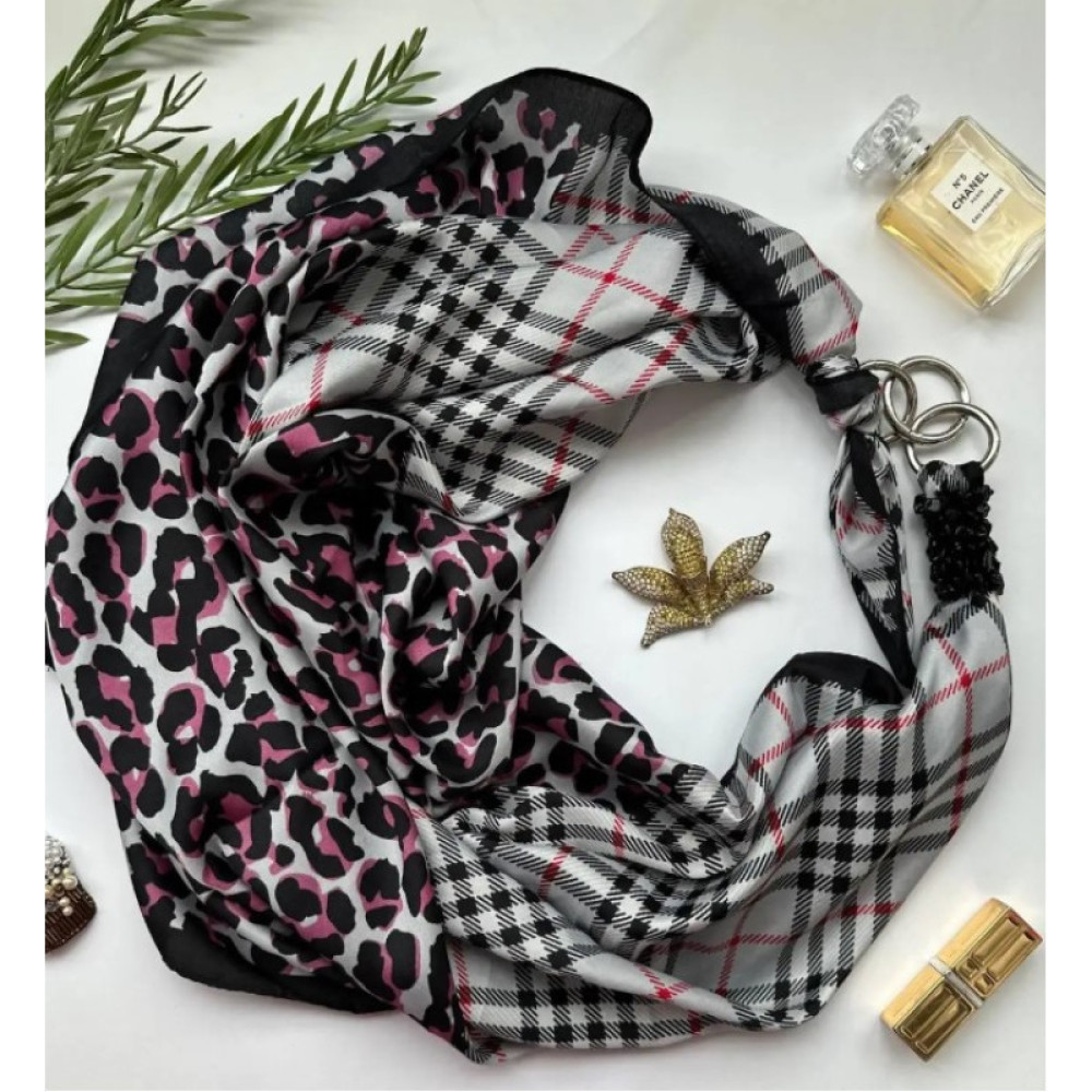 Дизайнерська шовкова хустка My Scarf "Багіра" 90 на 90 см, оздоблена камінням