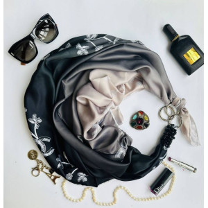 Дизайнерська хустка "Блек Баккара" від бренду MyScarf, Преміум коллекція, подарунок жінці
