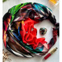 Дизайнерська шовкова хустка My Scarf "Гра пристрасті" 90 на 90 см прикрашений  натуральним коралом