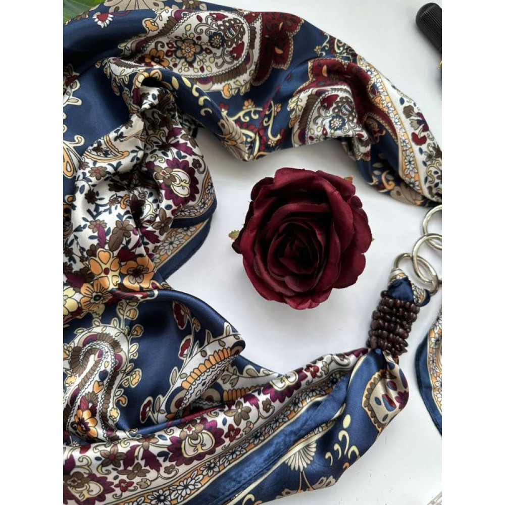 Дизайнерська хустка темно-синя "Сапфіровий блиск" від бренду My Scarf, прикрашена гранатом