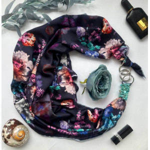 Дизайнерська хустка "Містичний блюз" від бренда My Scarf, прикрашена натуральним каменем