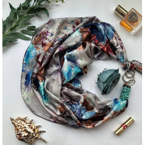 Дизайнерська хустка My Scarf "Ніжні почуття" 90 на 90 см, стильна фурнітура з  натуральною бірюзою