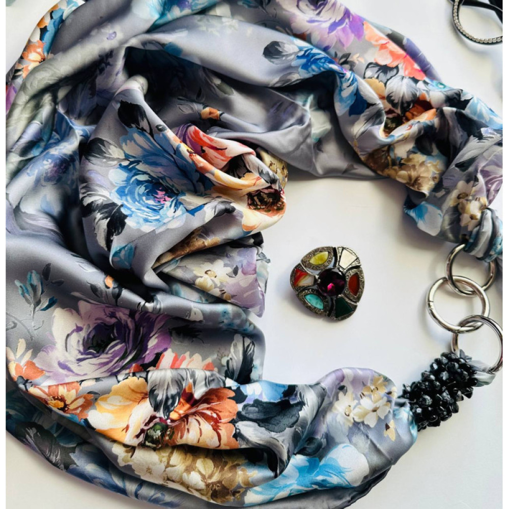 Дизайнерська шовкова хустка My Scarf "Срібна казка" 90 на 90 см з натуральним сніжним обсидіаном