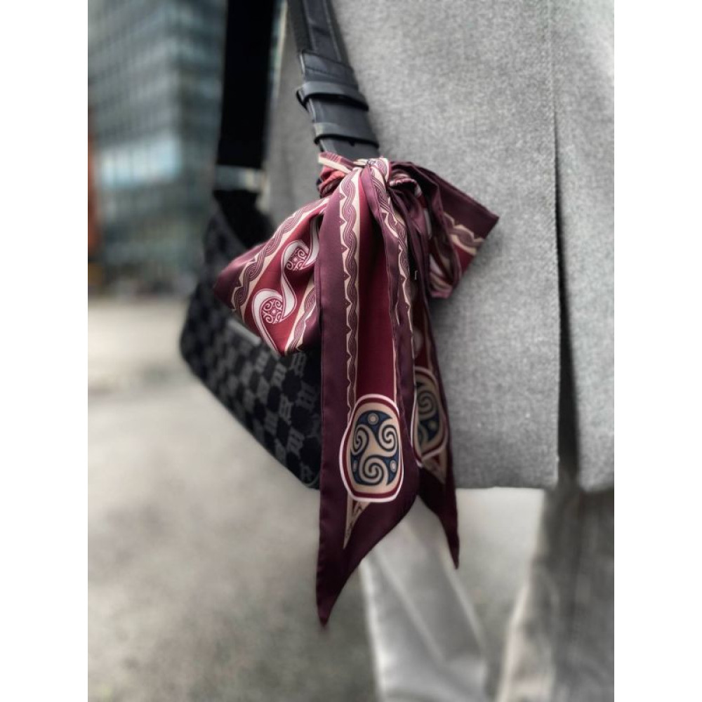 Дизайнерський  твіллі з патріотичним принтом "Трипілля " My Scarf