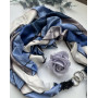 Дизайнерська хустка "Королівська синій" від бренда My Scarf, прикрашена натуральним каменем агат
