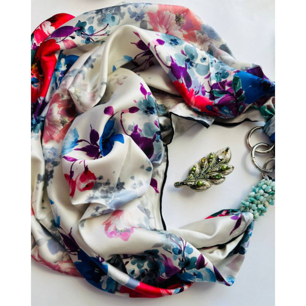 Дизайнерська шовкова хустка My Scarf "Весняний сад" 90 на 90 см  з каменем амазоніт