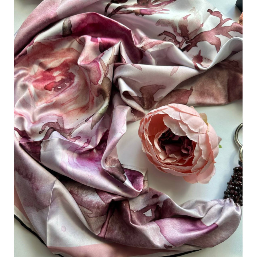 Дизайнерська шовкова хустка My Scarf "Рожева троянда" 90 на 90 см  з каменем гранат