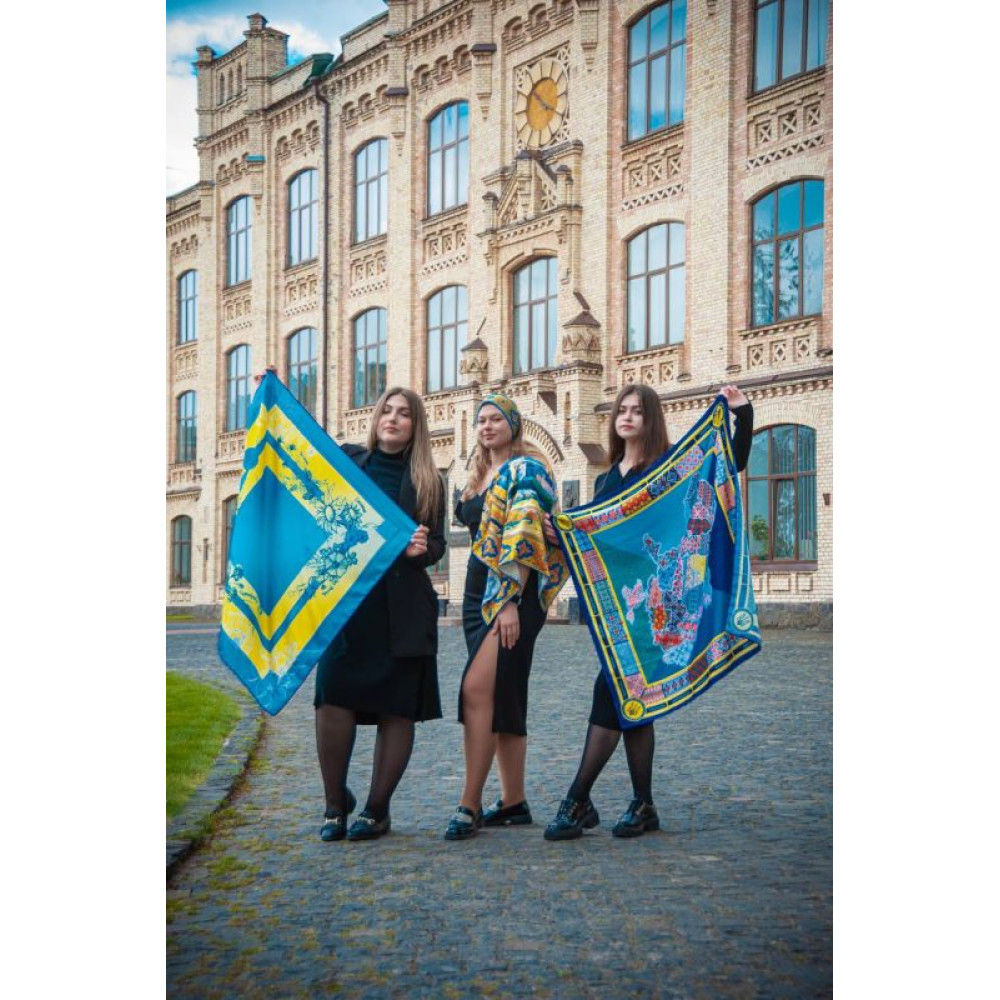 Дизайнерська яскрава хустка "Квіти України" MyScarf 90 на 90 см