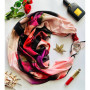 Дизайнерська шовкова хустка My Scarf "Серце красуні" 90 на 90 см прикрашений  натуральним коралом