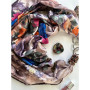 Дизайнерська шовкова хустка My Scarf "Квіткова галактика" 90 на 90 см прикрашений  натуральним родонітом