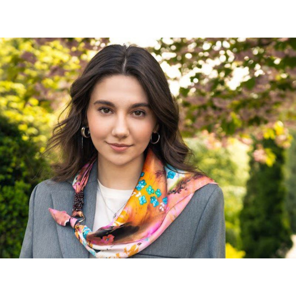 Дизайнерська хустка "Голуба Сакура" від бренда My Scarf, подарунок жінці