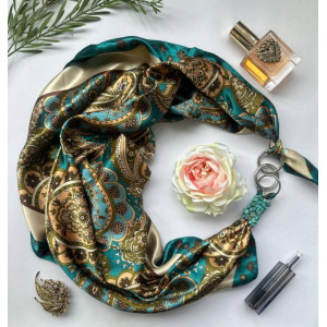 Дизайнерська хустка "Смарагдовий шовк" від бренду MyScarf, подарунок жінці.