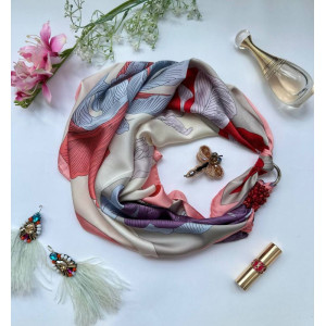 Дизайнерська хустка "Весняний сад" від бренда My Scarf, подарунок жінці