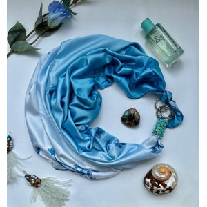 Дизайнерська хустка "Блакитні хмари" від бренду My Scarf, Преміум колекція