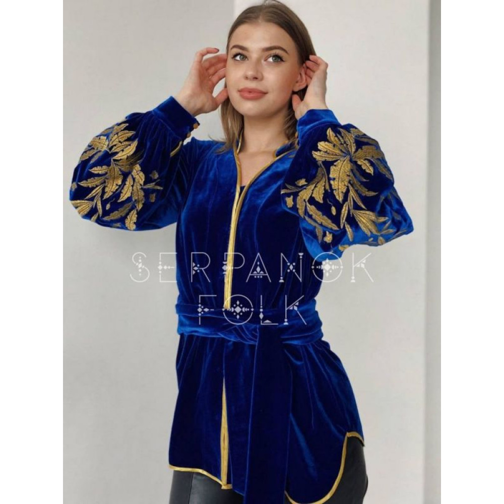 Синя вишита велюрова жіноча блуза. Велюрова жіноча вишиванка.