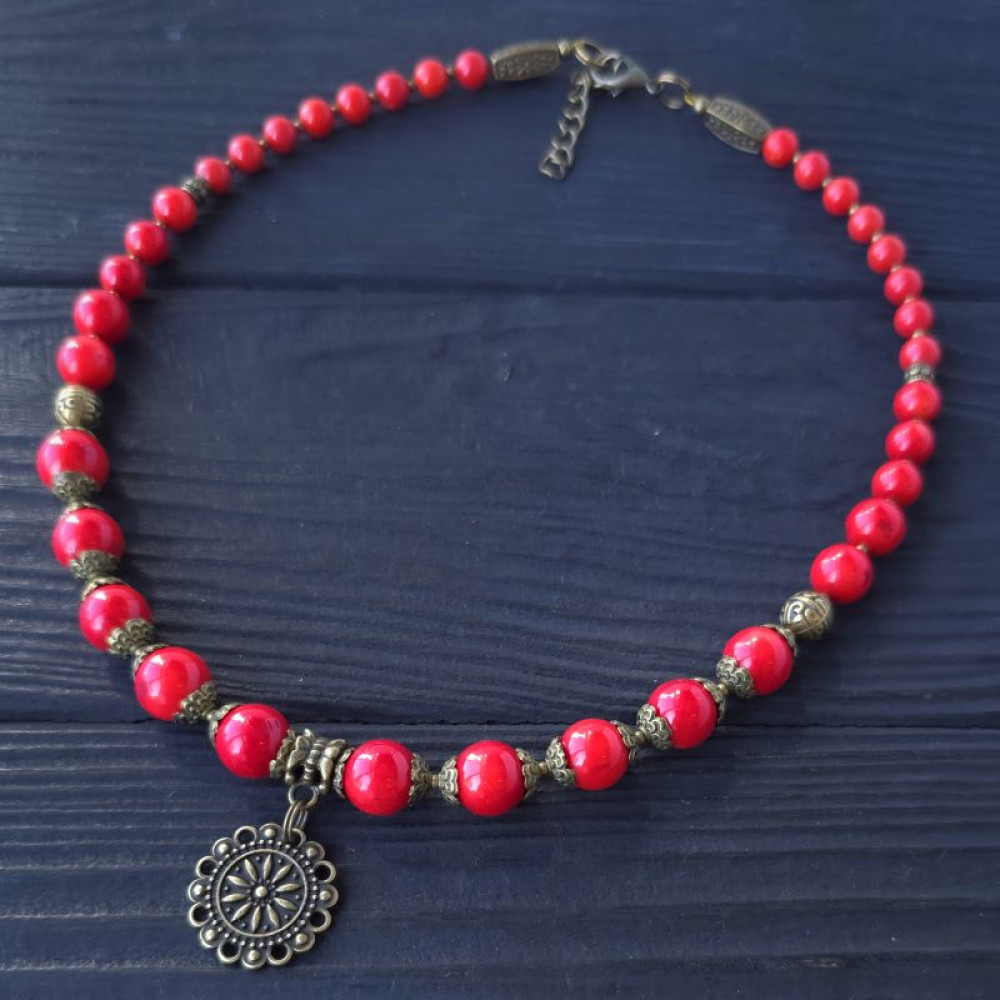 Намисто та сережки з натуральних коралів  "Квітне сад"