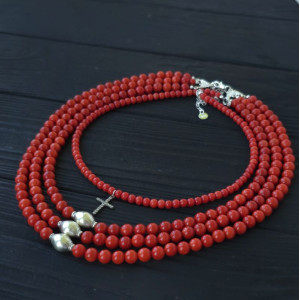 Срібло і натуральні корали сет з двох намист "Бабусин скарб" Срібло і натуральні корали сет з двох намист "Бабусин скарб"