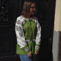 Сорочка зелена з ручною вишивкою виноград