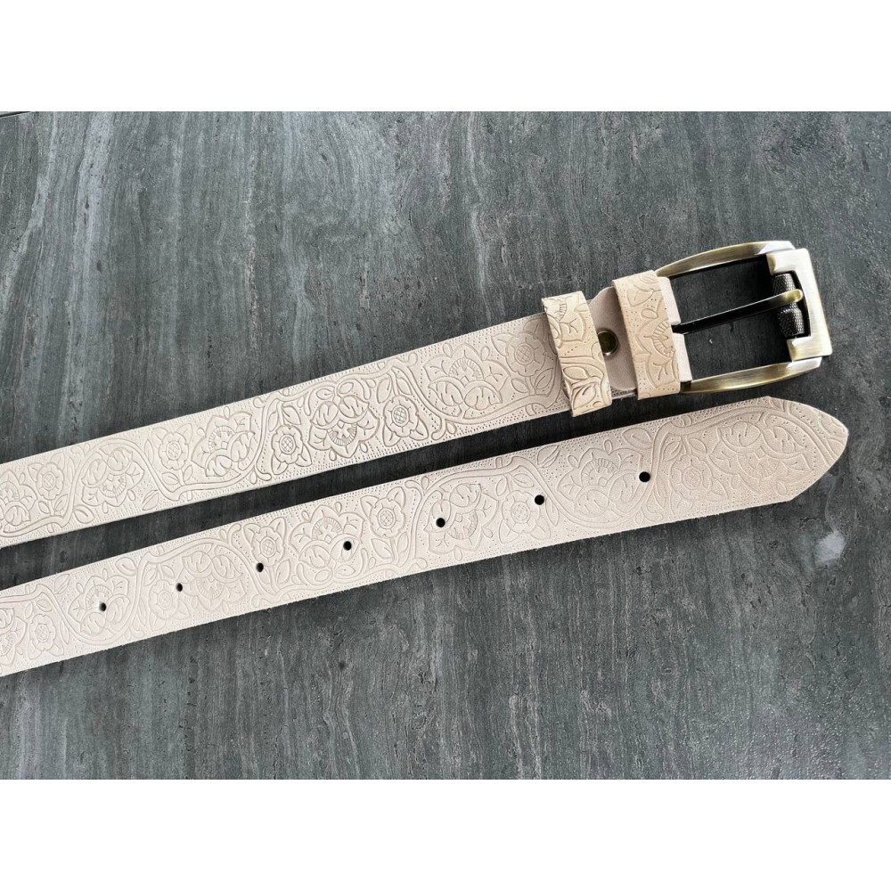 Жіночий шкіряний ремінь «Петриківка» світло-бежевий  ручної роботи з авторським етнічним тисненням 