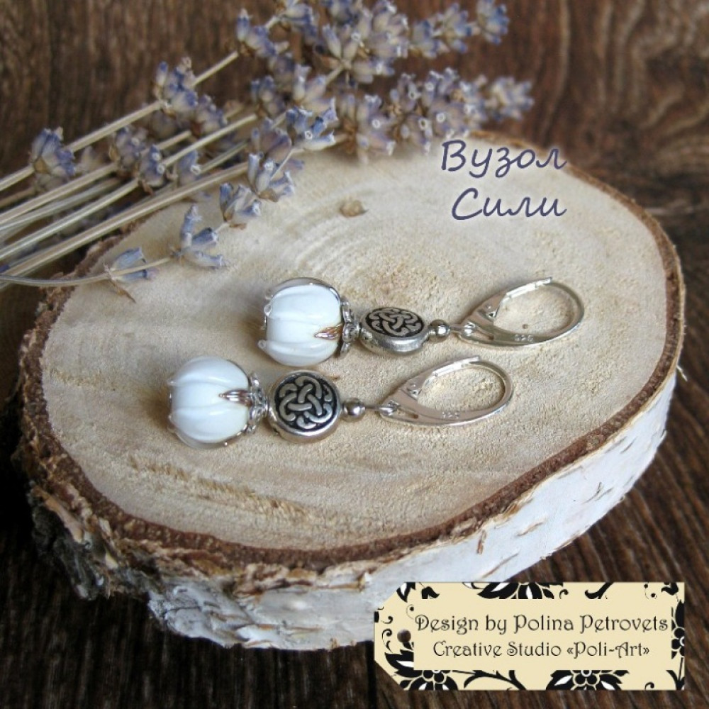 Сережки з лемпворком та сріблом "Вузол Сили"