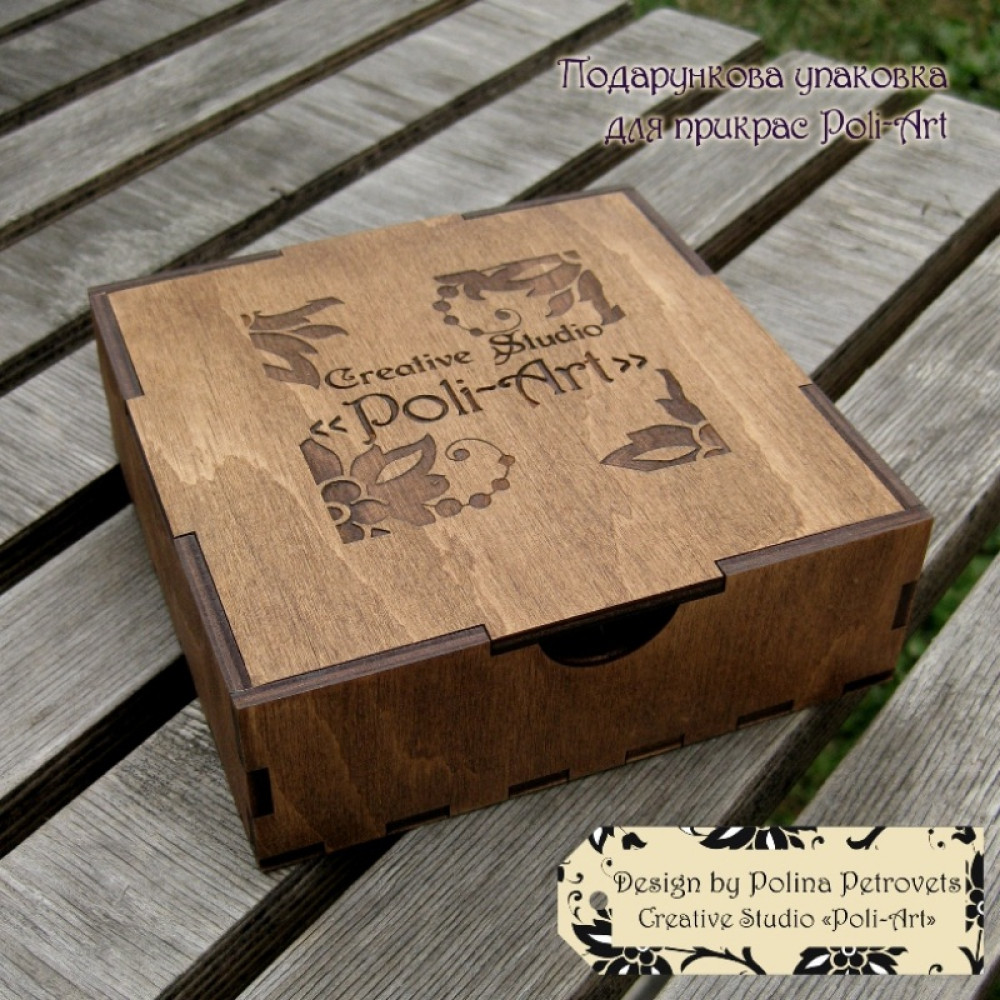 Комплект з бурштину, агатів та оніксу "Легкість руху"