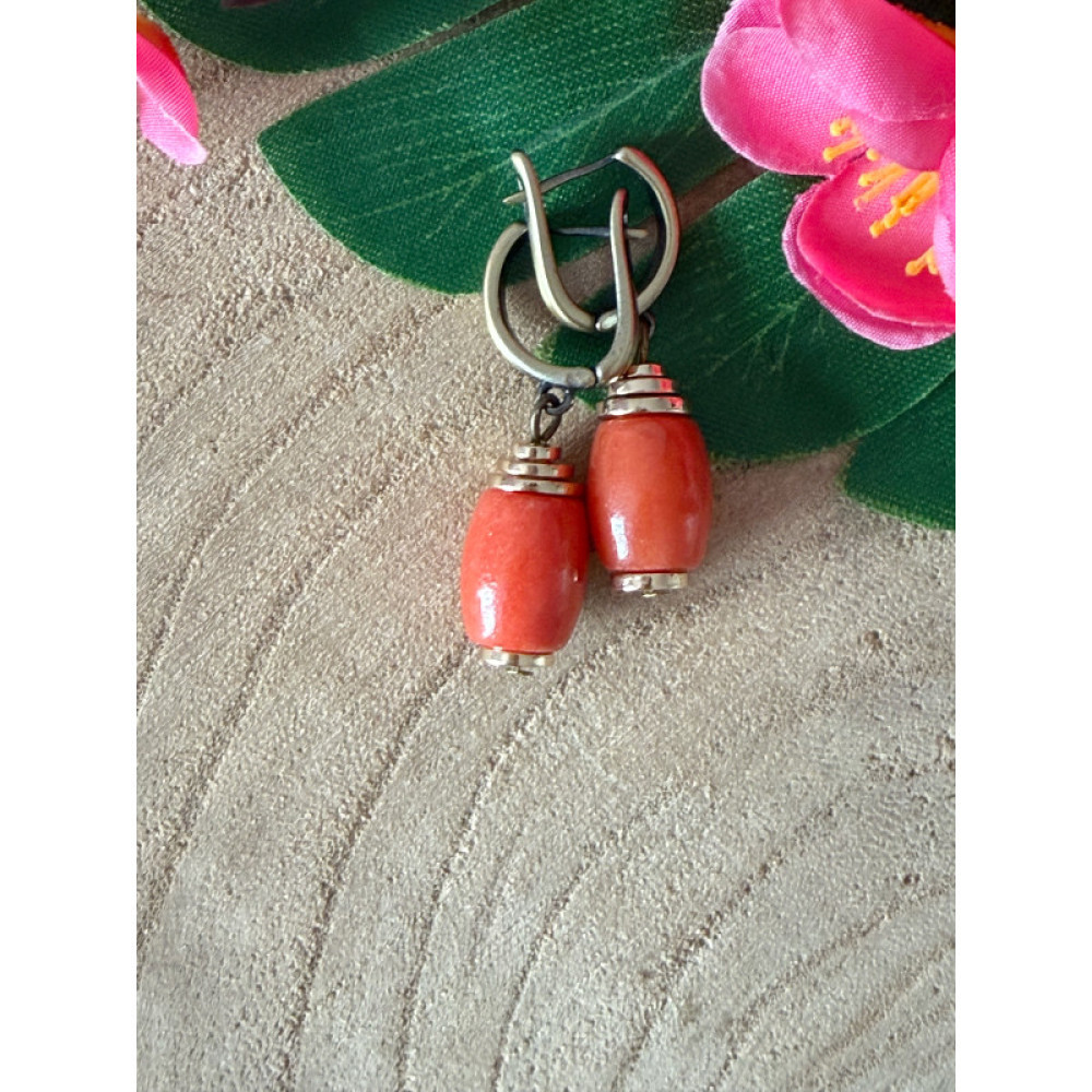 Сережки коралові