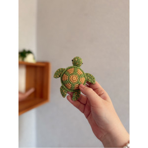 Мʼяка іграшка у вигляді Черепашки