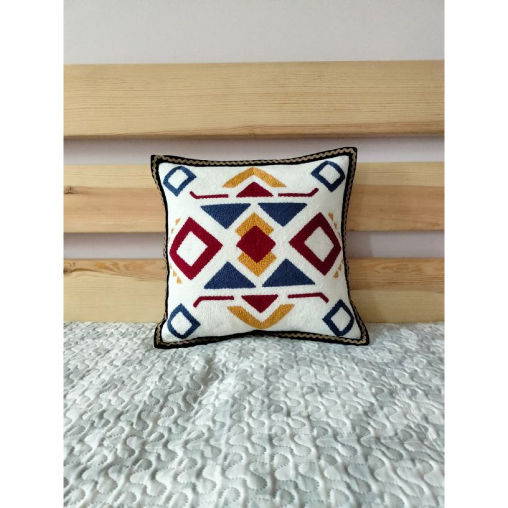Етно подушка, вишита подушка, Українська подушка