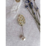 Брошка з квітами