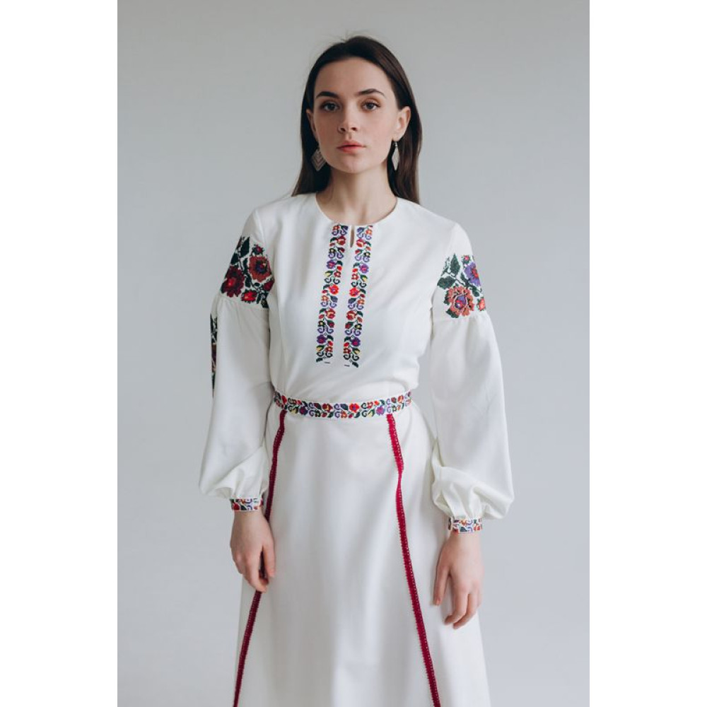 Вишите плаття