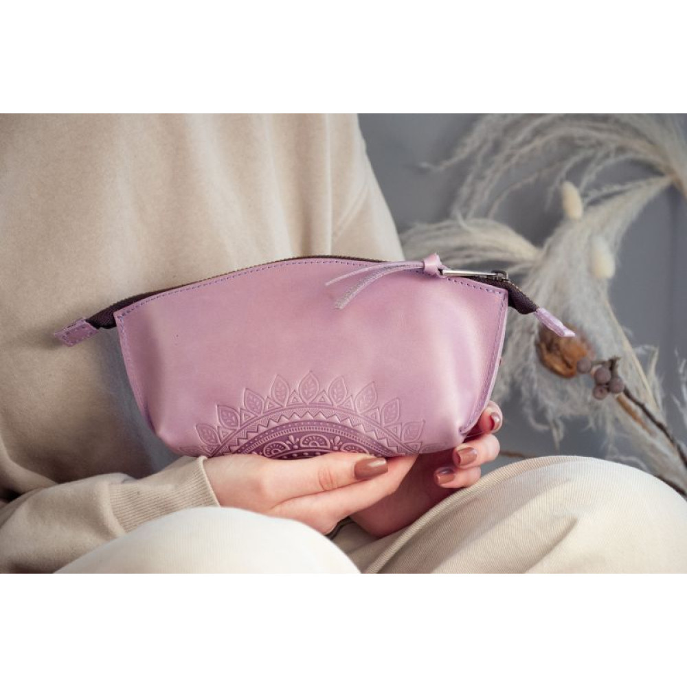 Шкіряна косметичка лілова з тисненням Сонечко