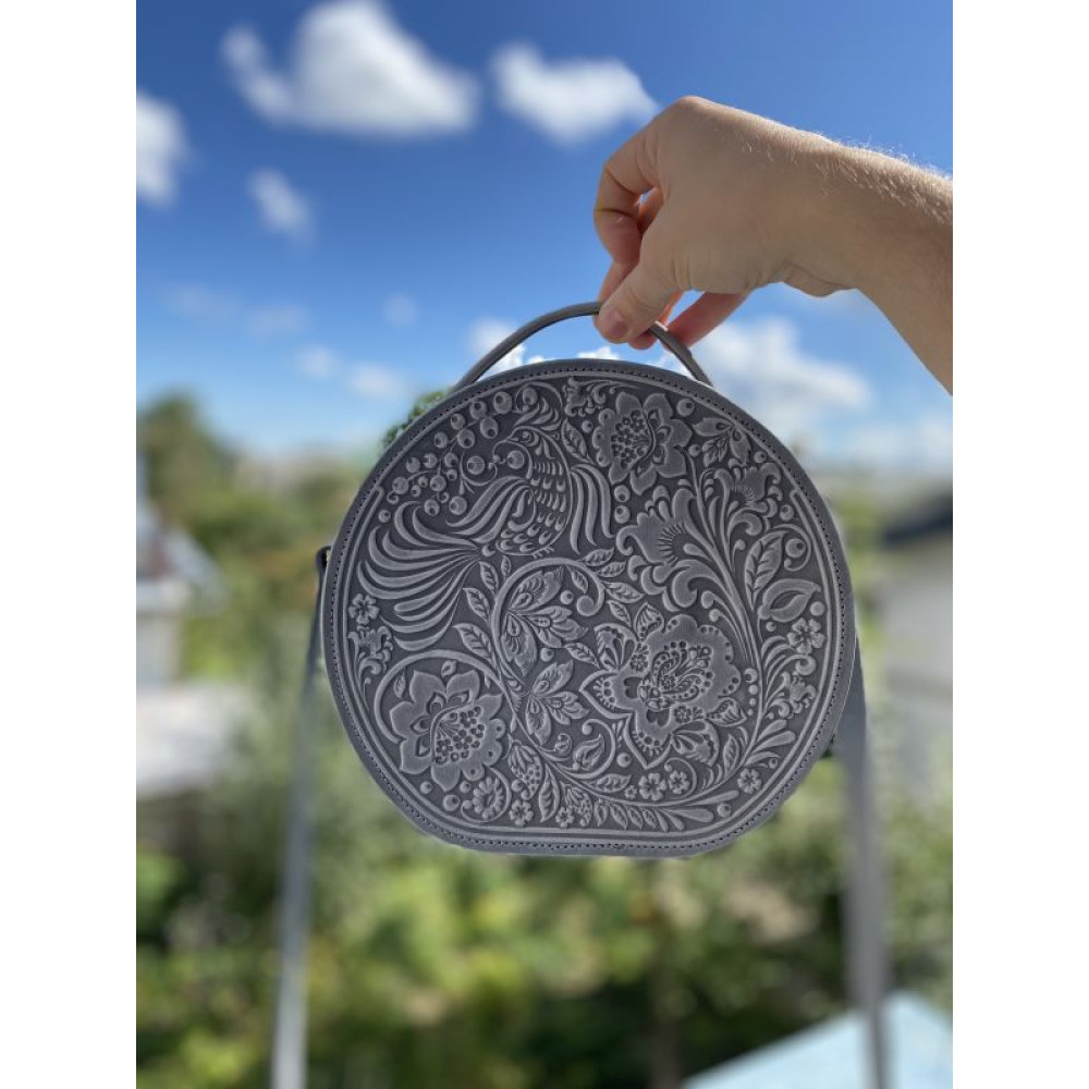Сіра шкіряна жіноча кругла сумочка "Жайворонок", сумка через плече