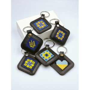 Шкіряні брелоки 