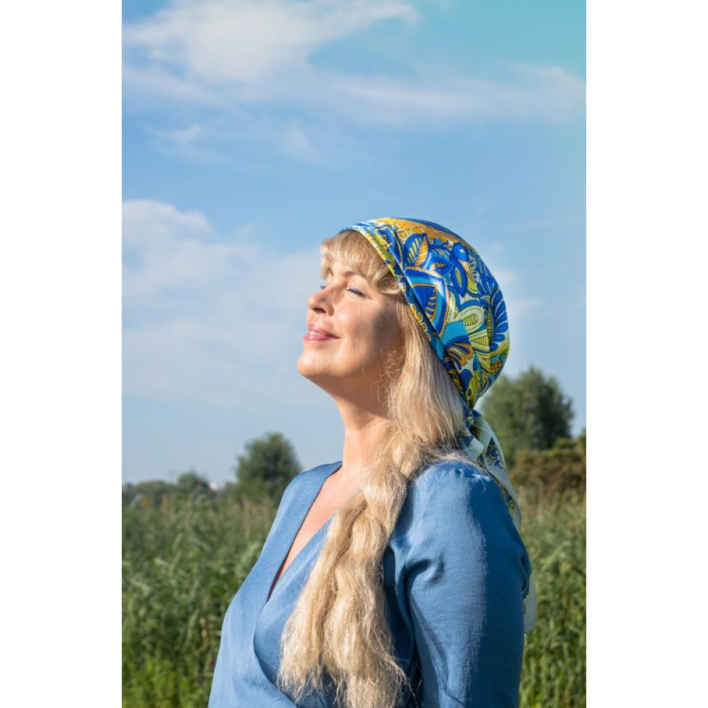 Хустка "Квіткові Мережива". Жовто-Блакитна.90х90см