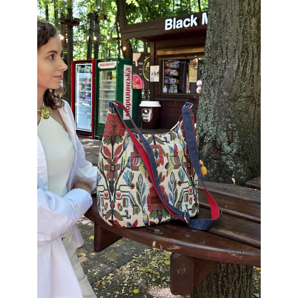 Гобеленова сумка "Червона квітка" (19044)